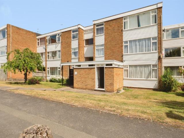 Flat for sale in Shepshed, Elmfield