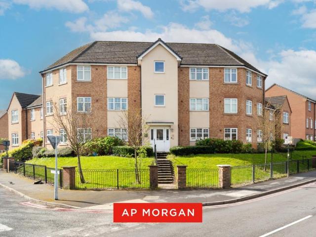 Flat for sale in West Midlands