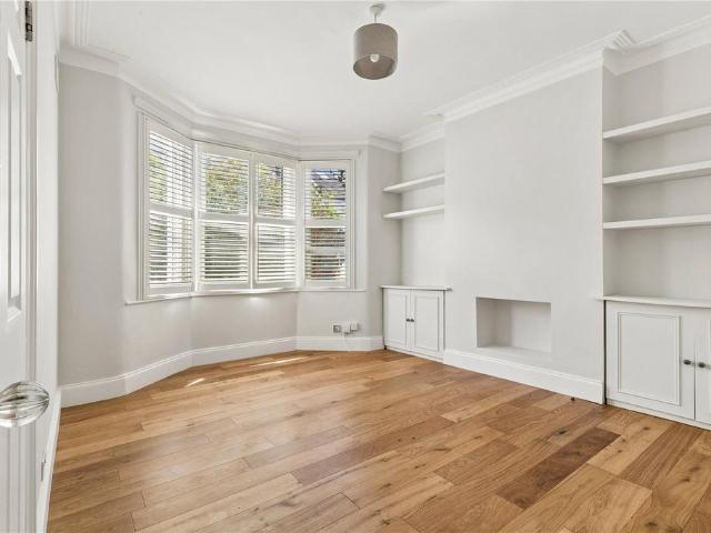 Flat for sale in London Borough of Merton, Greater London