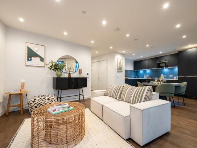 Flat for sale in City Centre, Salford