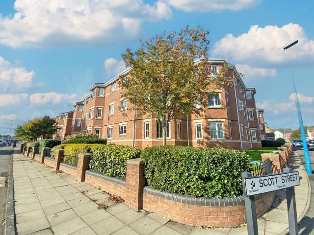 Flat for sale in Wednesbury, Sandwell