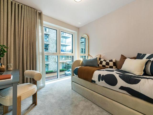 Flat for sale in Kidbrooke, Greater London