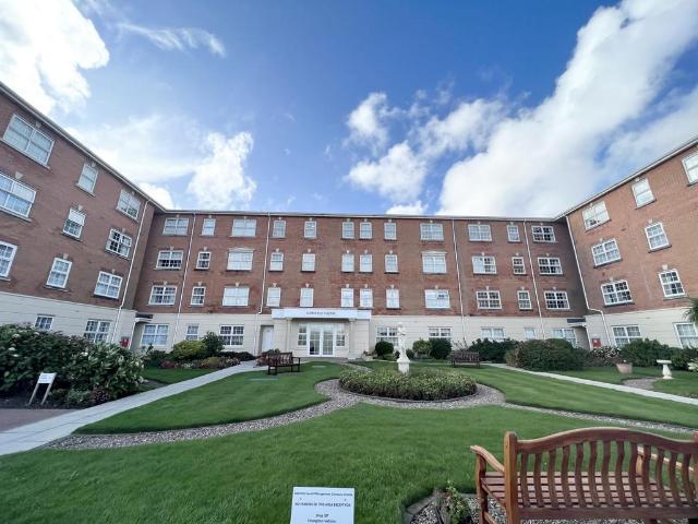 Flat for sale in Cabus, Lancashire