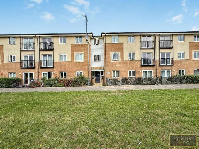 Flat for sale in Melbourne, Chelmsford