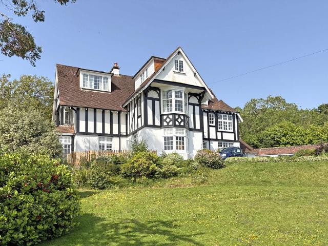 Flat for sale in Budlake, Devon