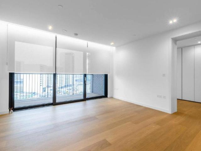 Flat for sale in King's Cross, Greater London