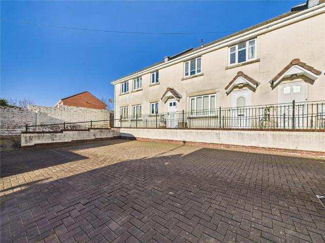 Flat for sale in Feckenham, Isle Of Man