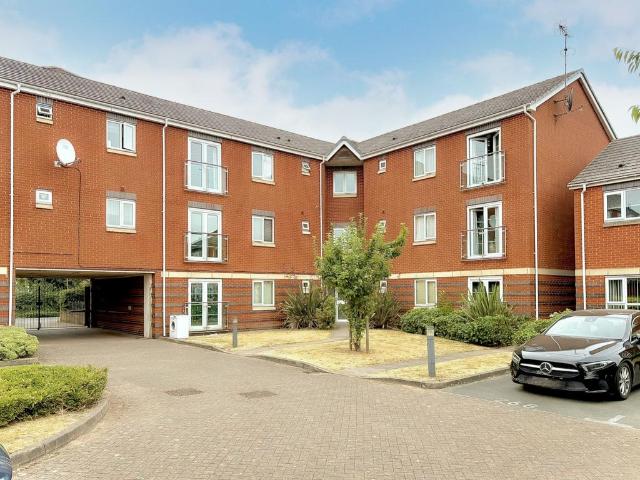 Flat for sale in Old Heath, Bilston