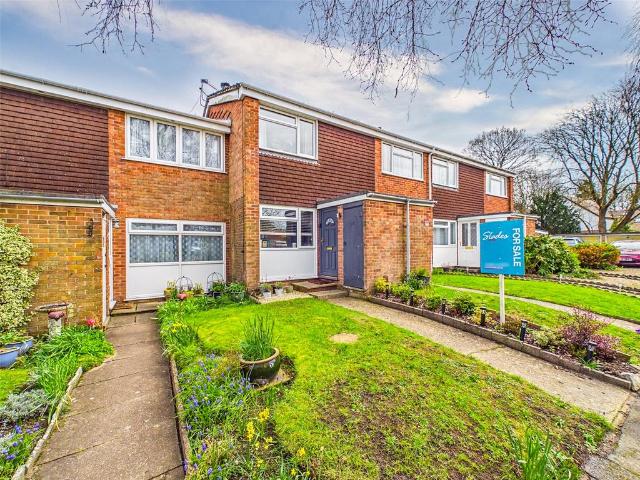Flat for sale in Burton and Winkton, Burton