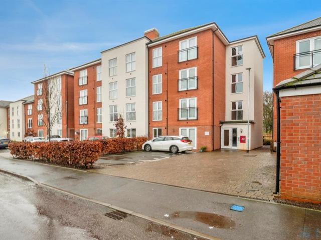 Flat for sale in Half Key, Malvern Hills