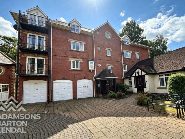 Flat for sale in Spotland Bridge, Burnedge
