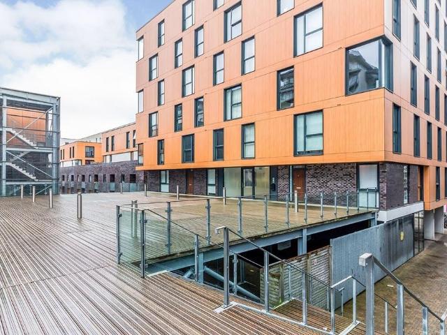 Flat for sale in Georgia, Greater Manchester