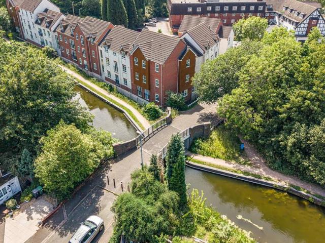 Flat for sale in West Midlands