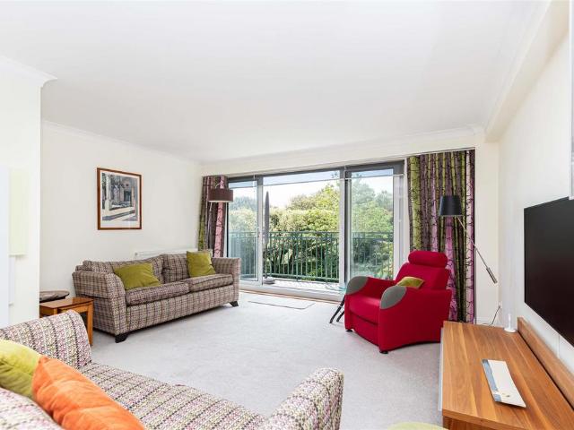 Flat for sale in Springbourne, Bournemouth
