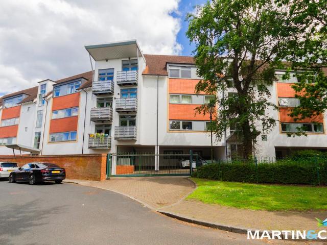 Flat for sale in Bournville, West Midlands