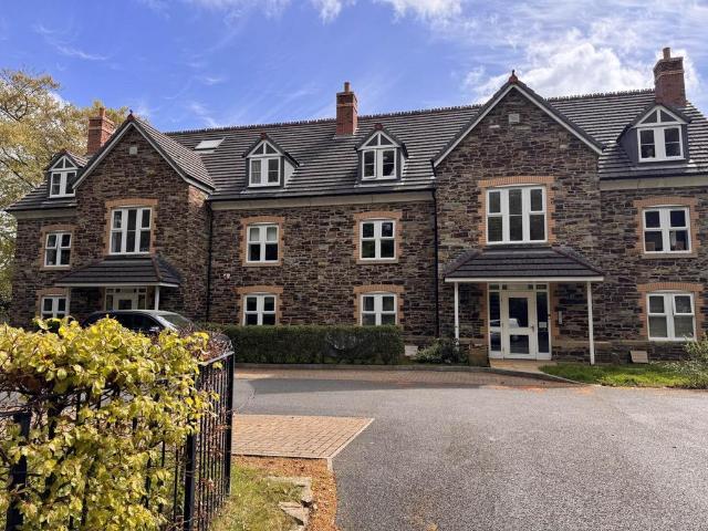 Flat for sale in Brandis Corner, Devon