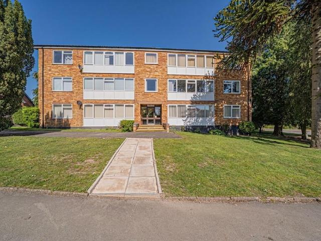 Flat for sale in Dorridge, Isle Of Man