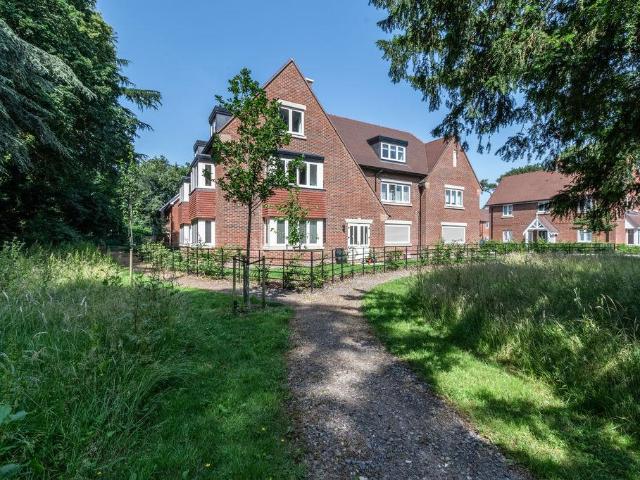 Flat for sale in Ashurst Bridge, Hampshire