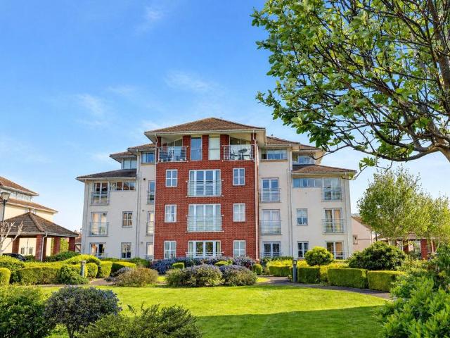 Flat for sale in Alcombe, Minehead