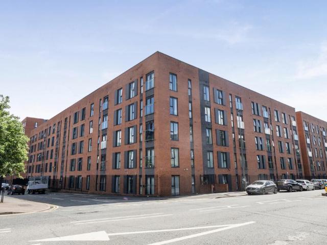 Flat for sale in Ordsall, Salford
