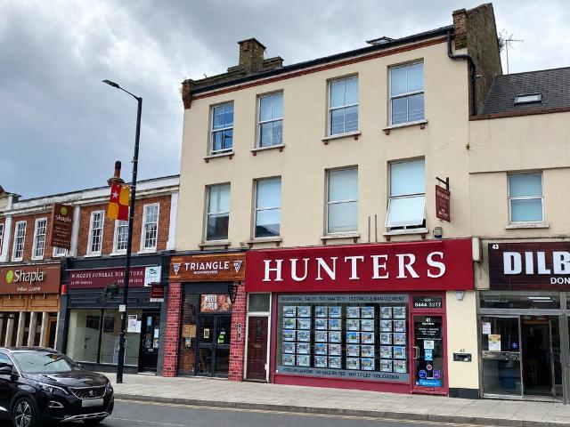 Flat for sale in London Borough of Barnet, Greater London
