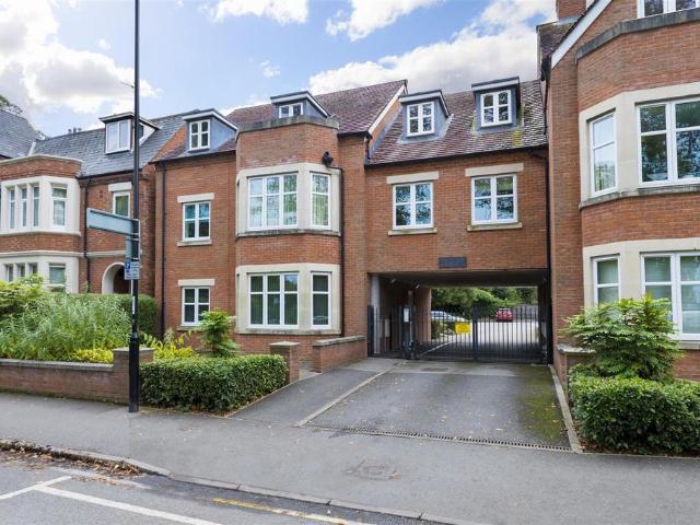 Flat for sale in West Midlands