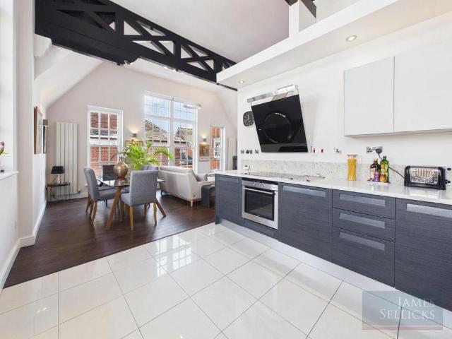 Flat for sale in Old Wharf, City Of Leicester
