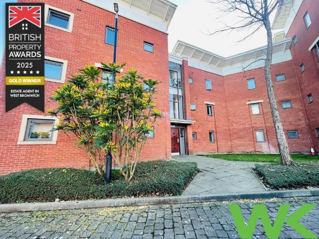 Flat for sale in Bilston, West Midlands