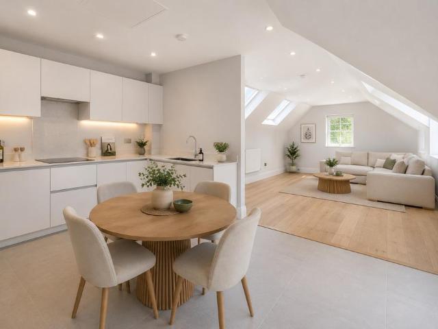 Flat for sale in Swallow, Buckinghamshire