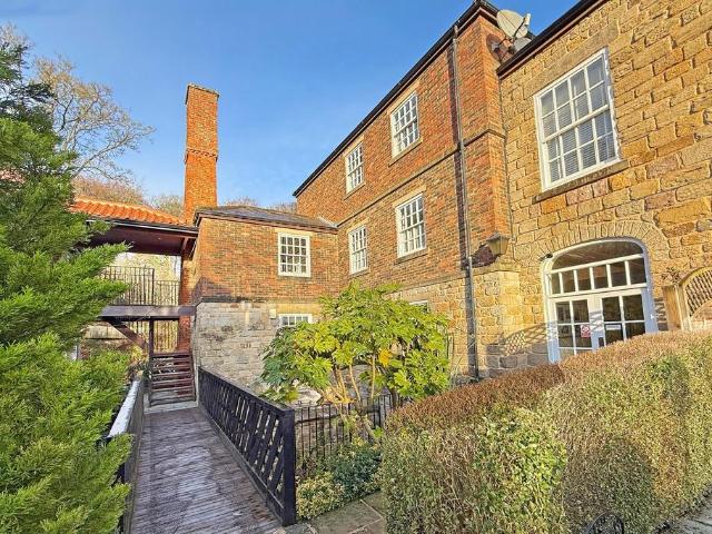 Flat for sale in Calcutt, Knaresborough