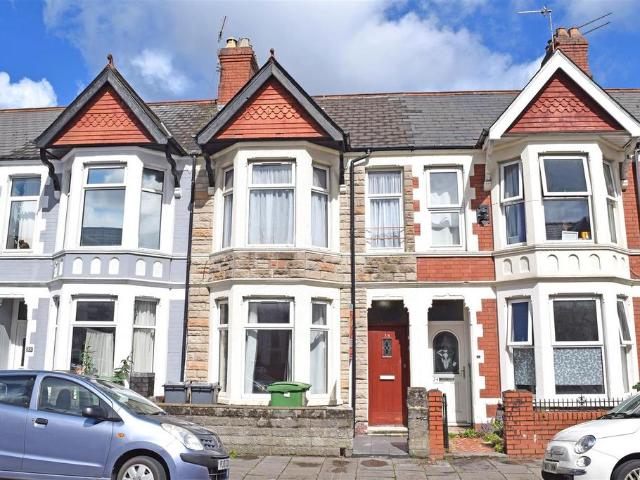 Flat for sale in Falcon Lodge, Wales