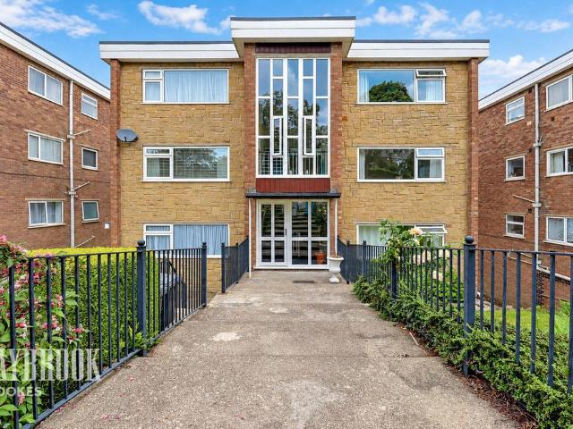Flat for sale in Tofts, Sheffield