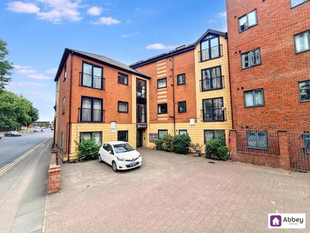 Flat for sale in Bede Island, Old Wharf