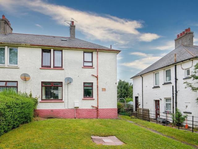 Flat for sale in Ballindoch, Scotland