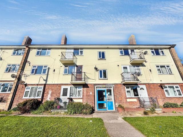 Flat for sale in West Hill, Bridlington