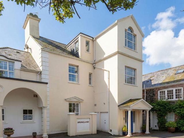 Flat for sale in St. Lawrence, Ventnor