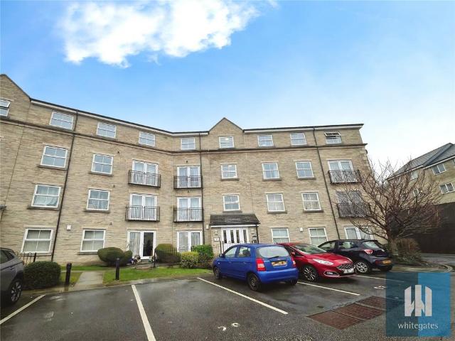 Flat for sale in Bailiff Bridge, West Yorkshire
