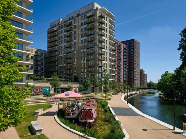 Flat for sale in Alperton, Greater London