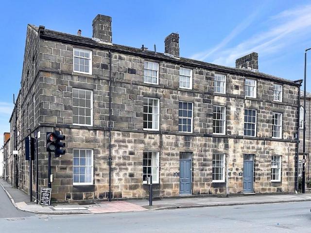 Flat for sale in Otley, West Yorkshire