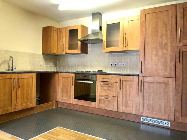 Flat for sale in Ermine West, Lincoln