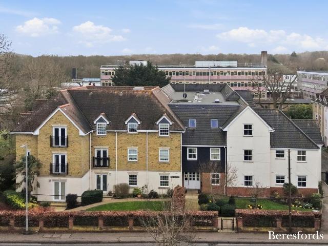 Flat for sale in Sunnymede, Billericay