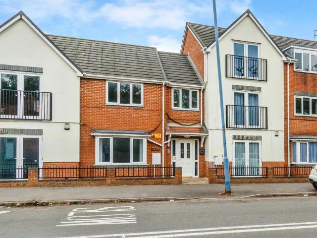 Flat for sale in Wednesbury, West Midlands