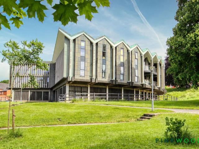 Flat for sale in Loundsley Green, East Midlands