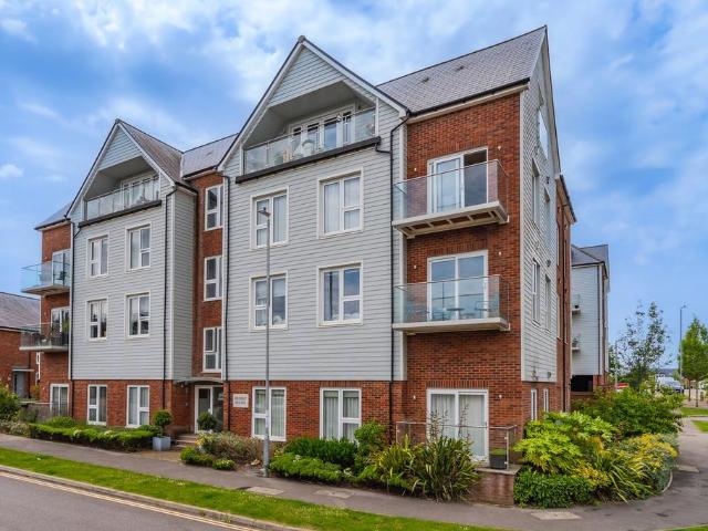 Flat for sale in Sherwood, Sandown Park