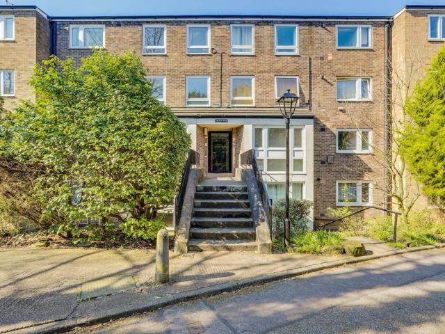 Flat for sale in Haddon, East Midlands