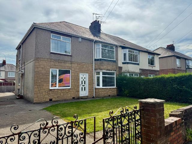 Flat for sale in Coxlodge, Tyne And Wear