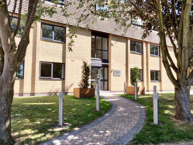 Flat for sale in Greaves, Bare