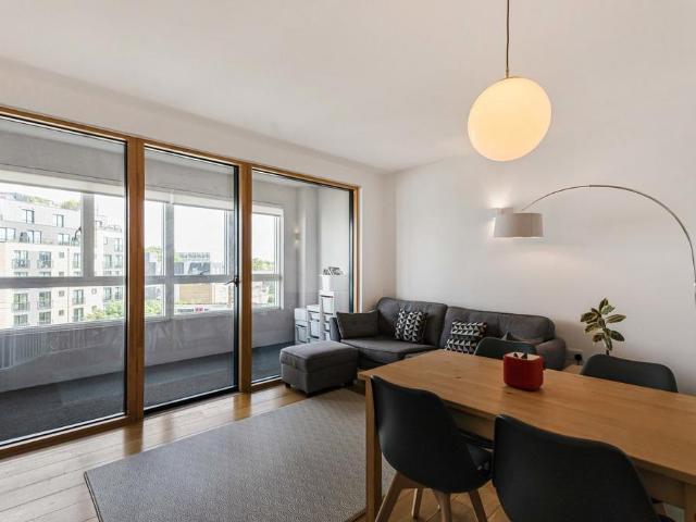 Flat for sale in Bethnal Green, Greater London