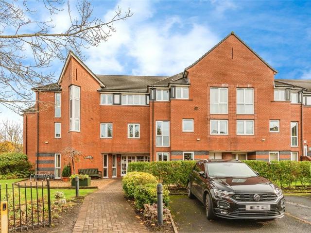 Flat for sale in Marple, Greater Manchester