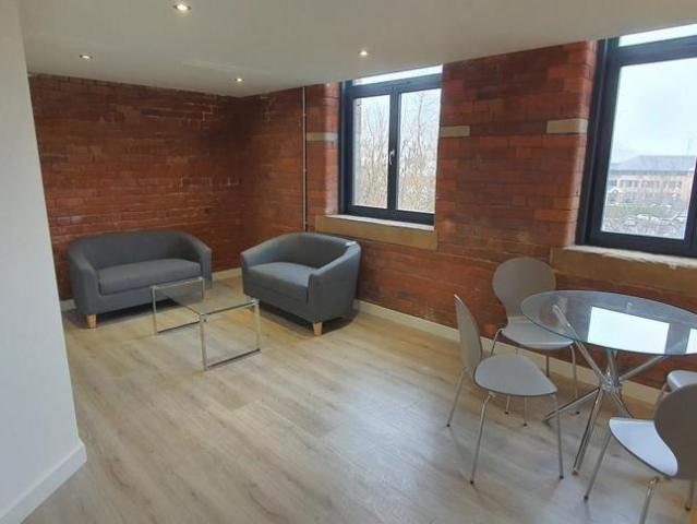 Flat for sale in West Yorkshire